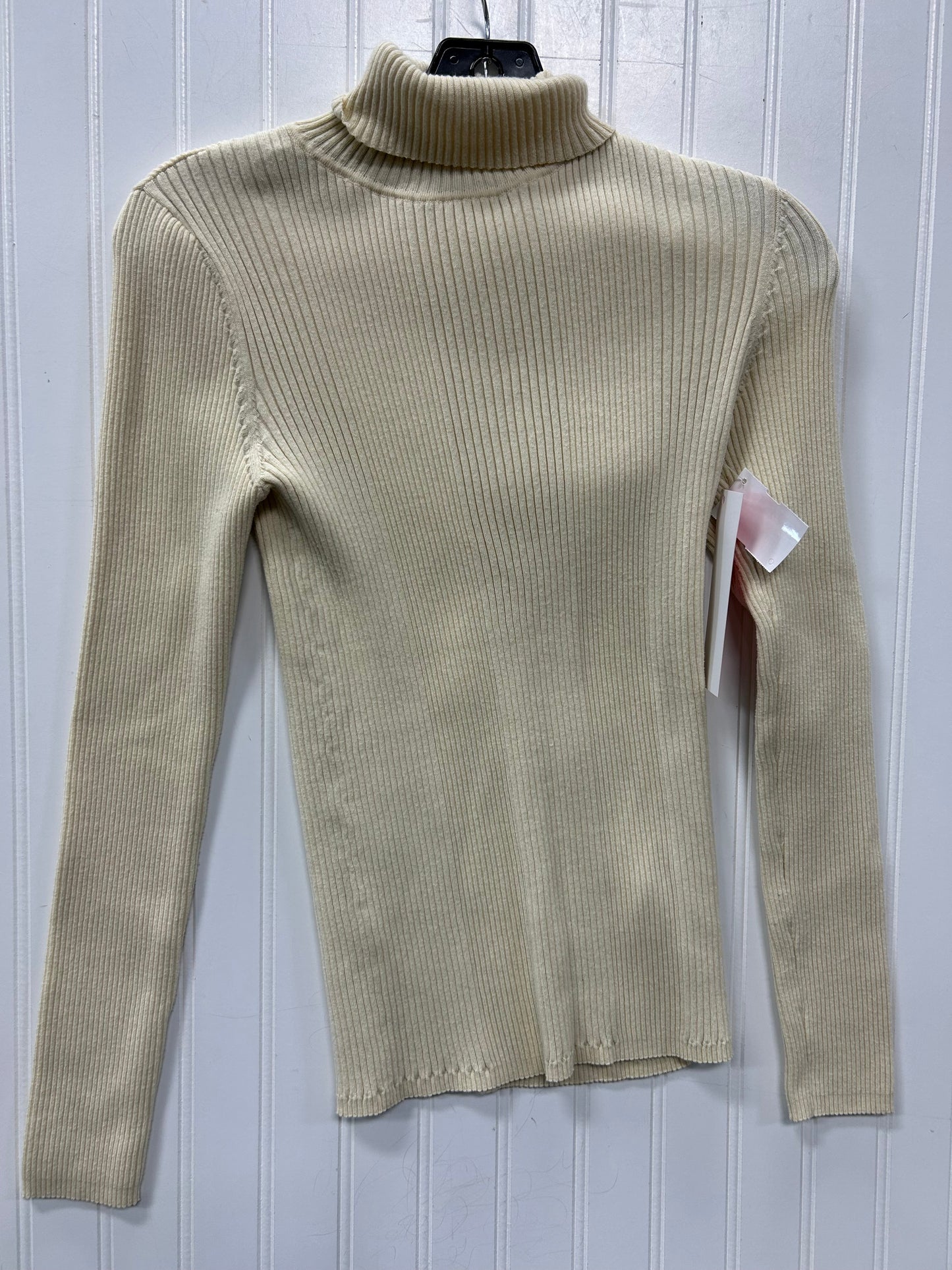Top Ls By Title Nine In Cream, Size:M