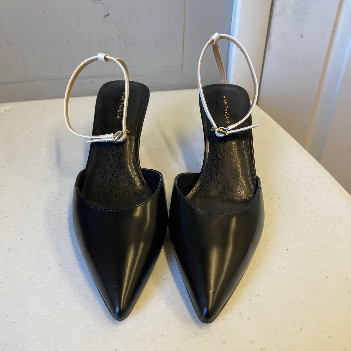 Shoes Heels Kitten By Ann Taylor In Black & White, Size:6.5