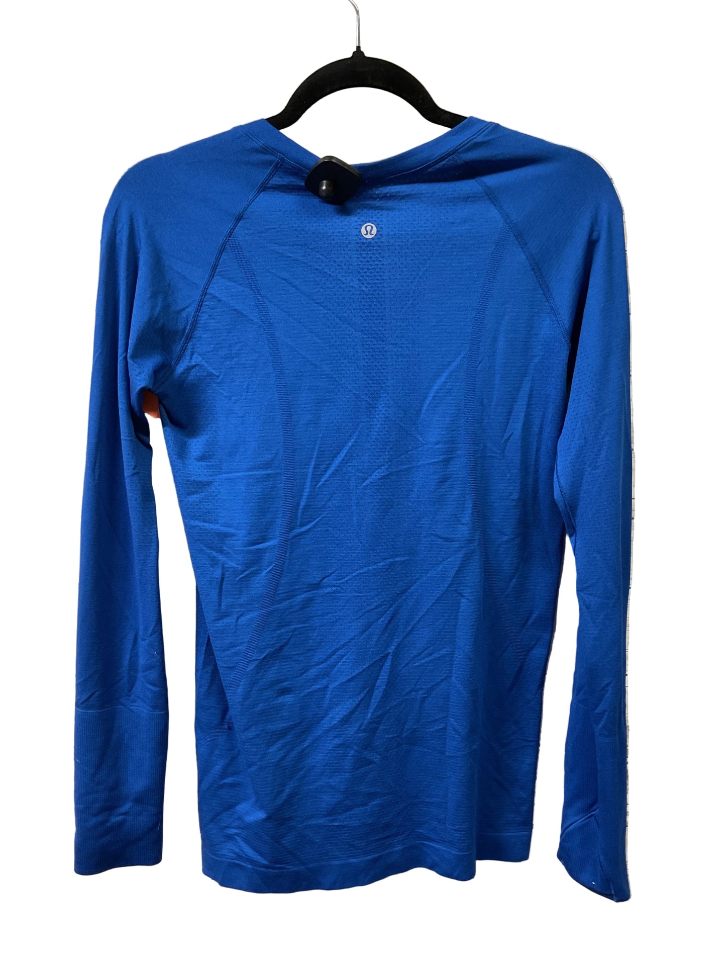 Athletic Top Ls Crewneck By Lululemon In Blue, Size:8