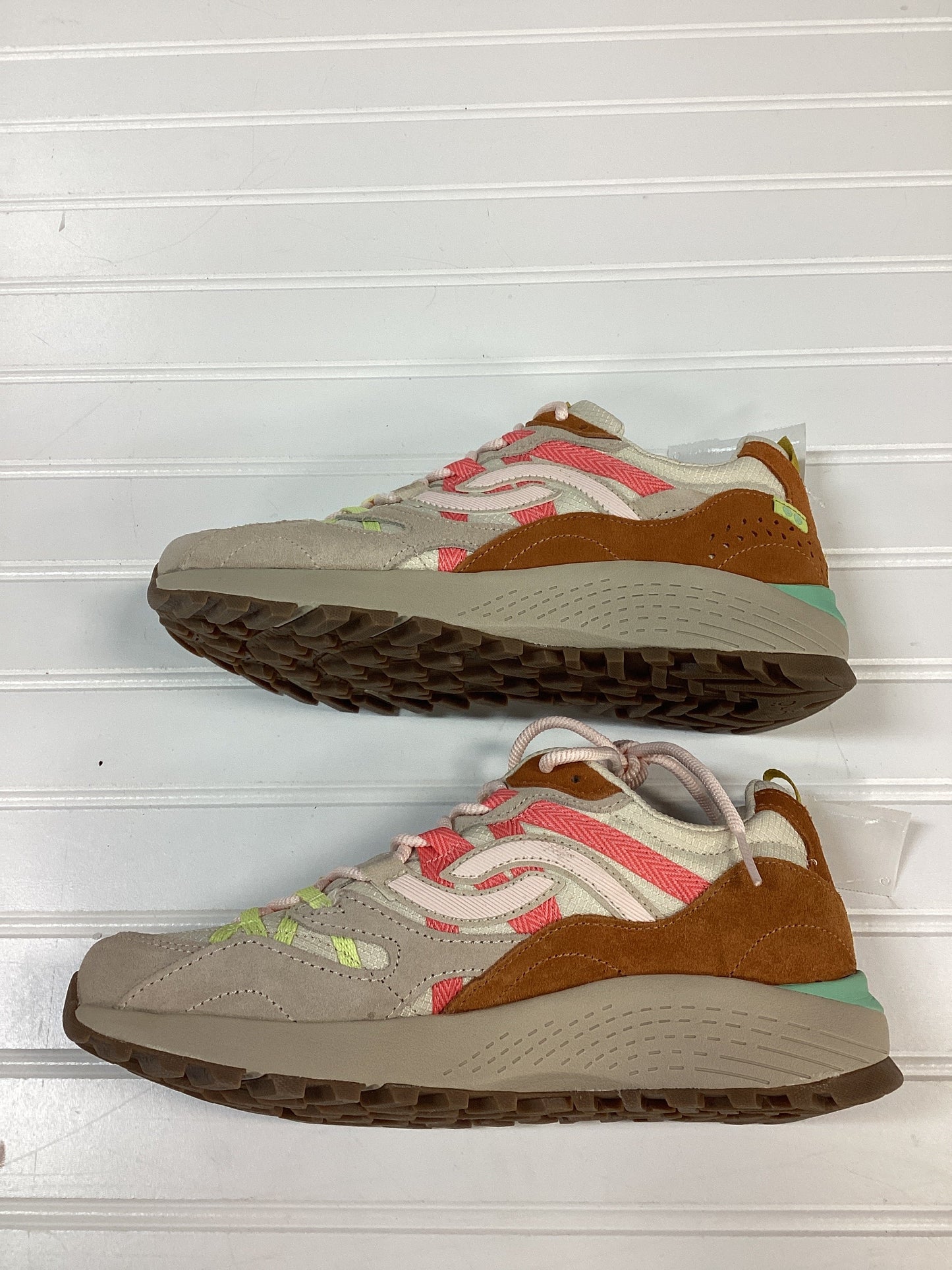 Shoes Athletic By Ryka In Cream, Size:7.5