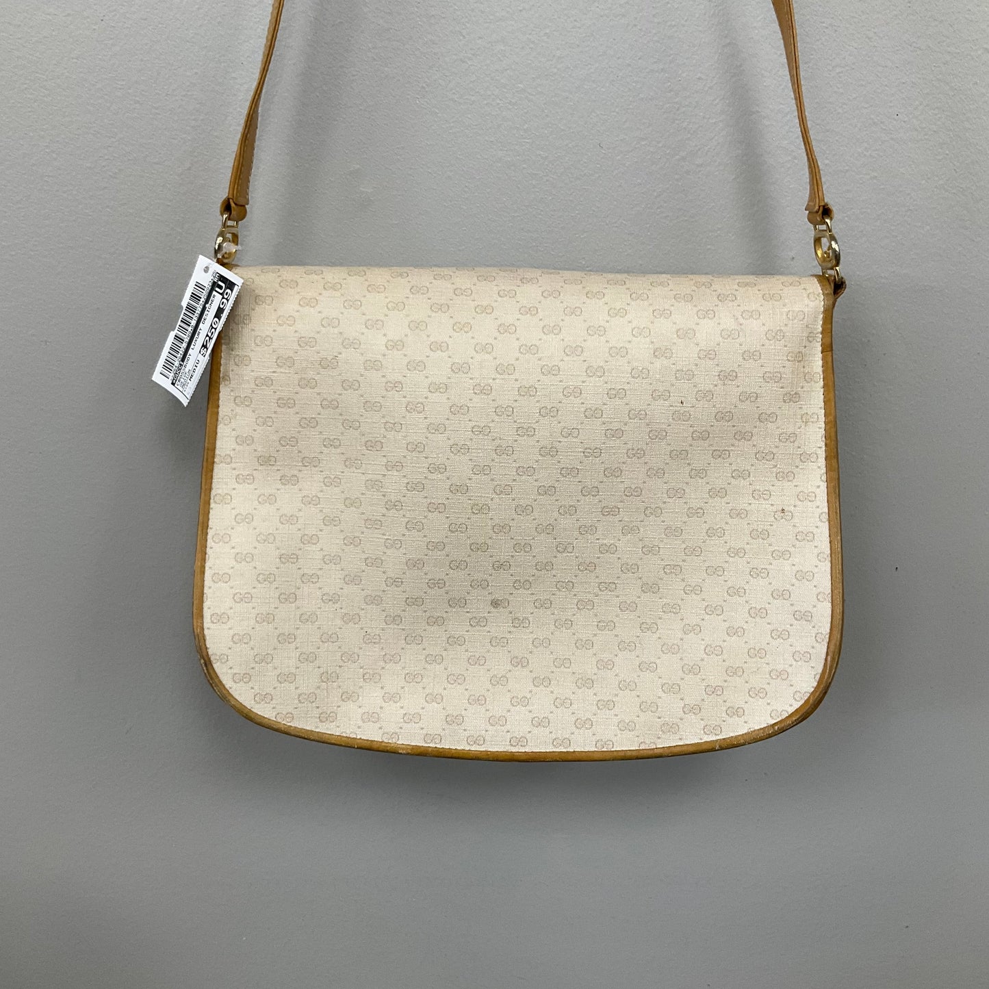 Crossbody Luxury Designer By Gucci In Beige, Size:Medium