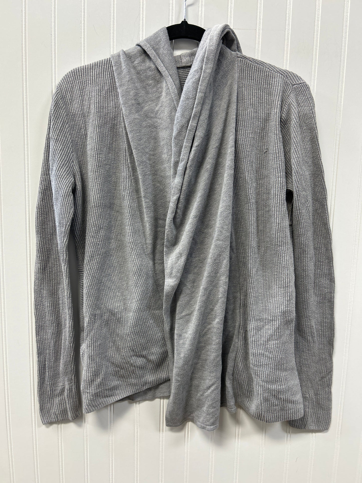 Athletic Top Ls Collar By Lululemon In Grey, Size:M