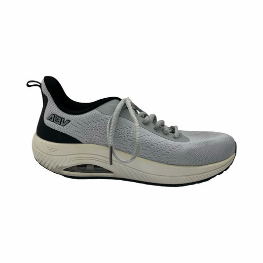 Shoes Athletic By Cmf In Black & Grey, Size:7