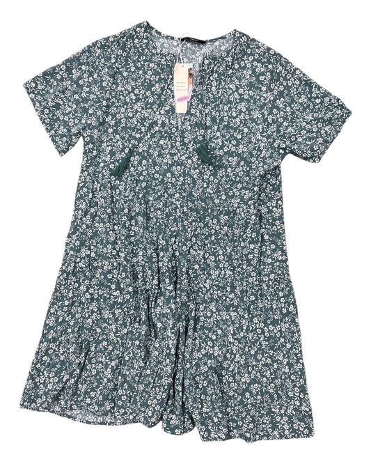 Dress Work By Dokotoo In Green & White, Size:Xl