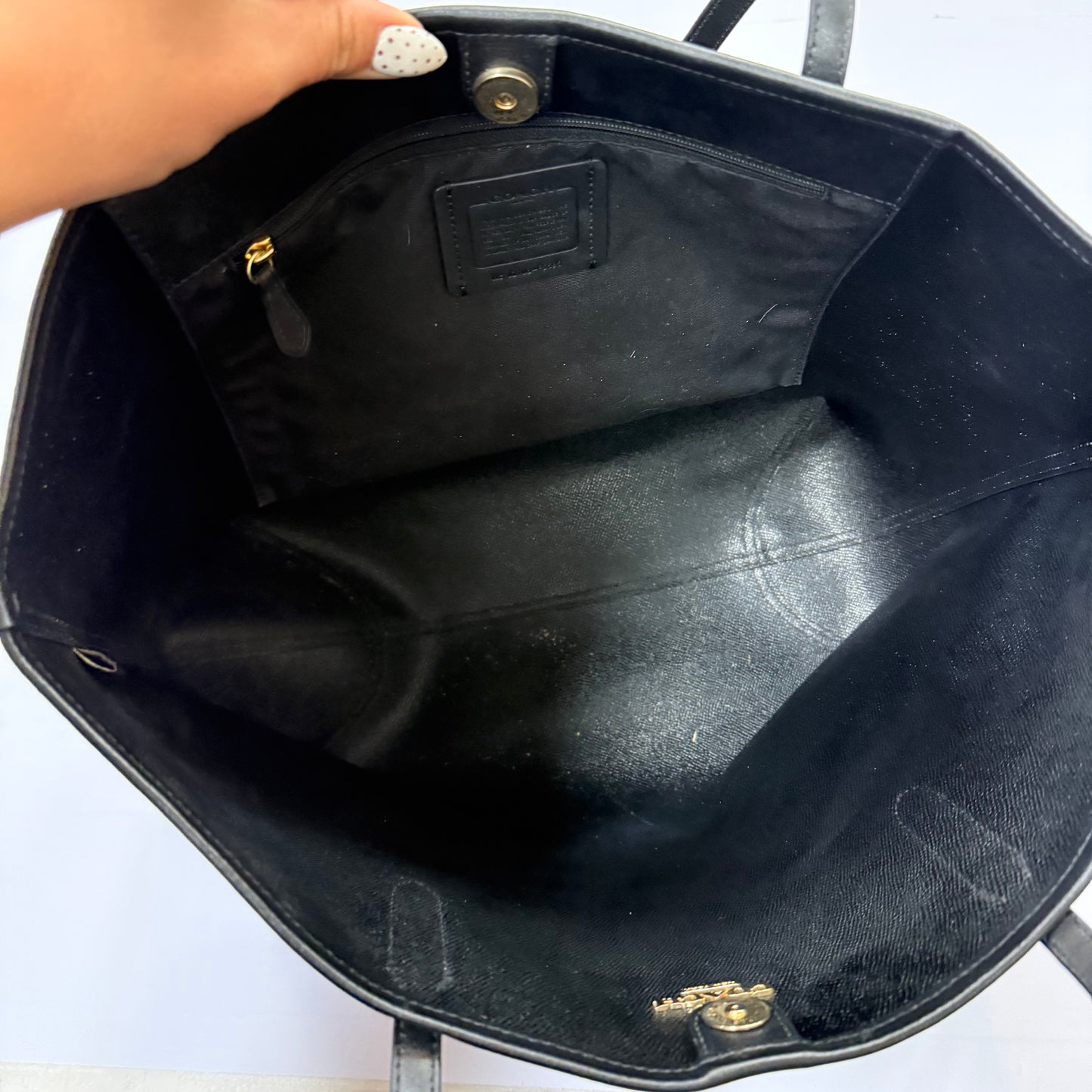 Handbag Designer By Coach, Size: Large