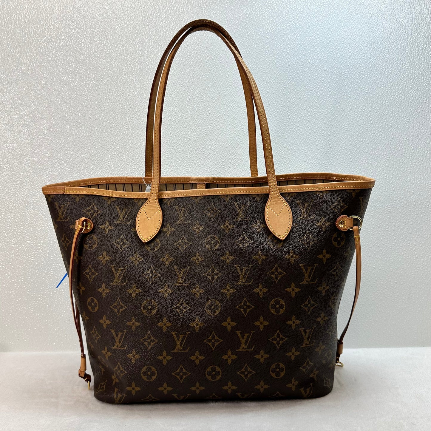 Neverfull MM Handbag Luxury Designer By Louis Vuitton, Size: Medium
