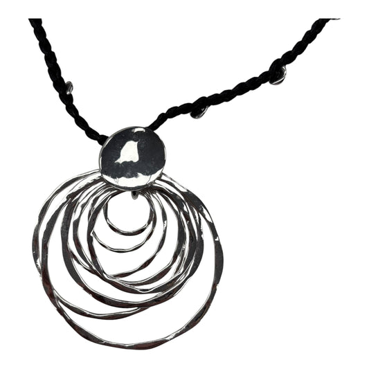 NECKLACE PENDANT by CLOTHES MENTOR in BLACK & SILVER
