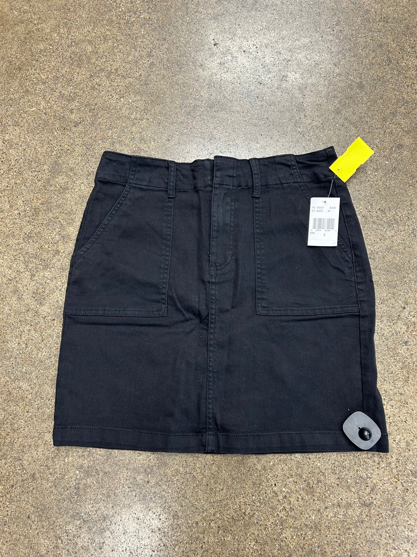 Skirt Mini & Short By Kut In Black, Size:4
