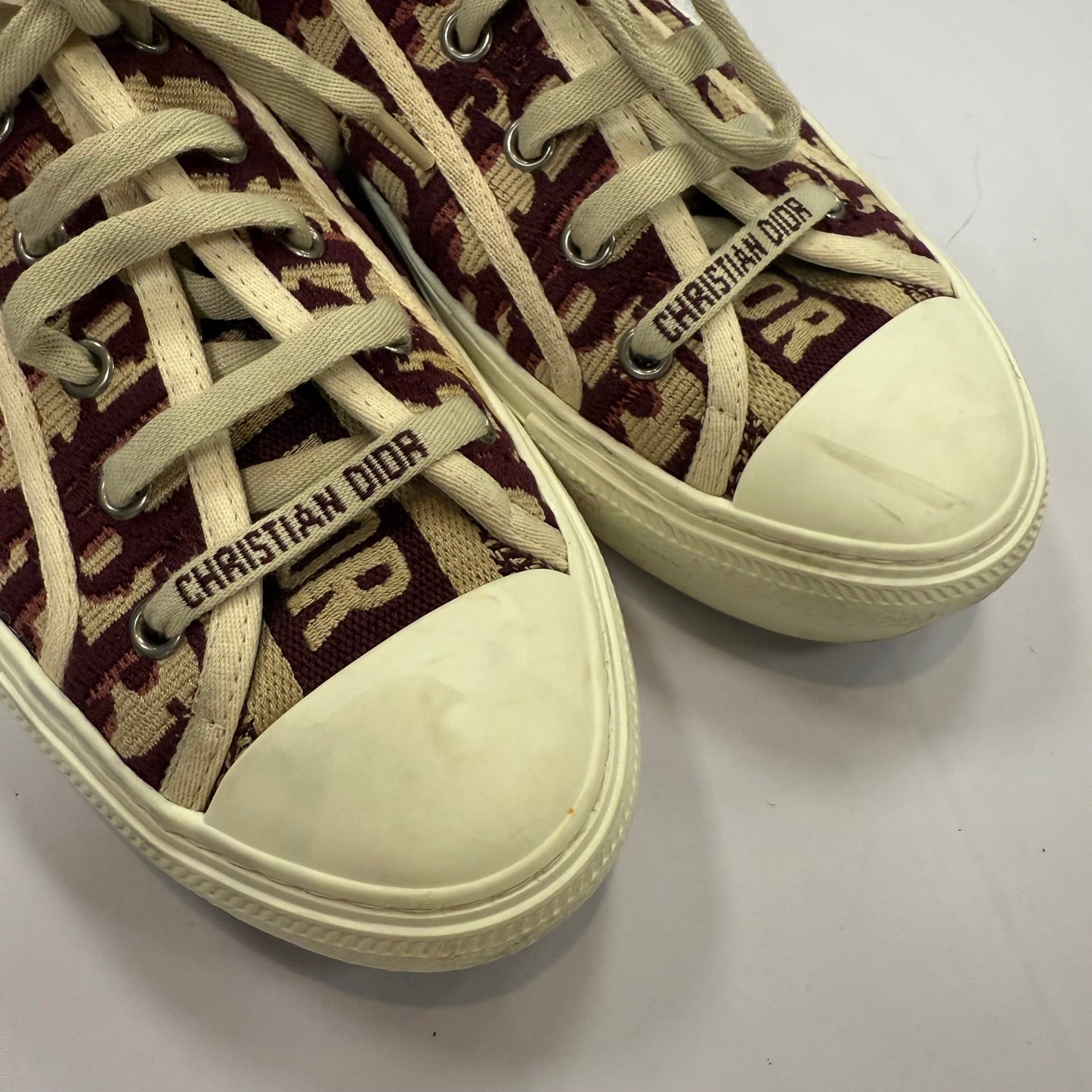 Shoes Luxury Designer By Dior In Red, Size: 9