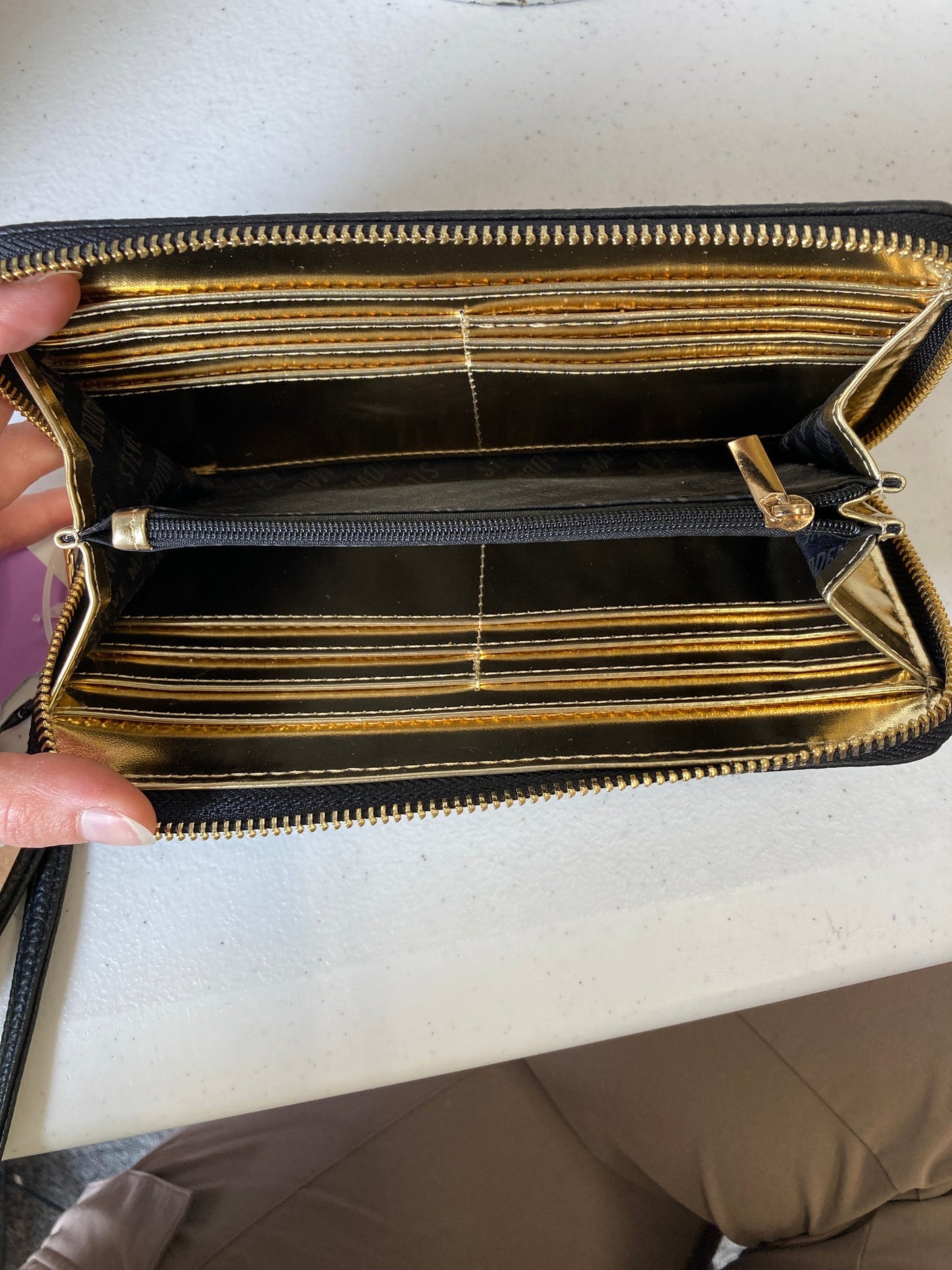Wallet By Steve Madden In Black, Size:Large