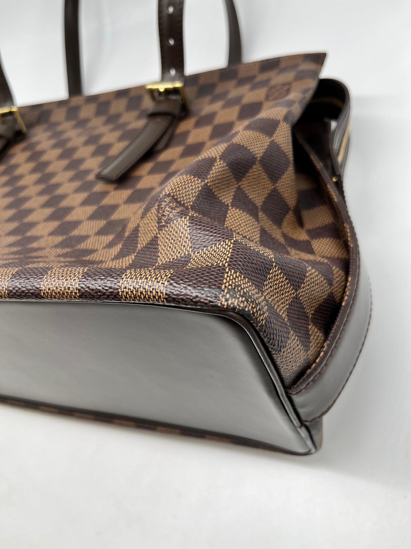 Handbag Luxury Designer By Louis Vuitton, Size: Large