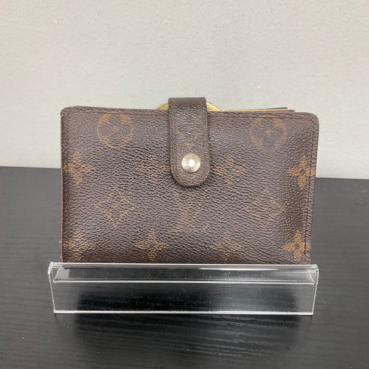 2007 Kiss Lock Wallet By Louis Vuitton In Monogram