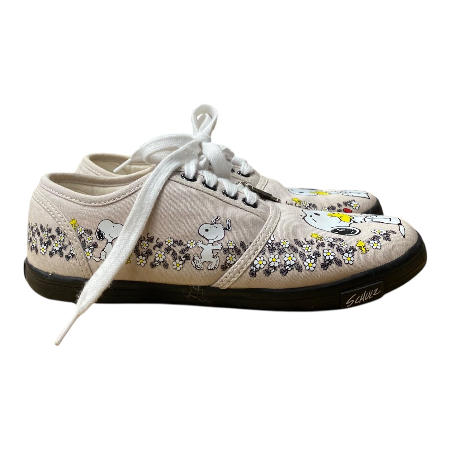 Shoes Sneakers By the bradfort exchange In Beige, Size:6.5