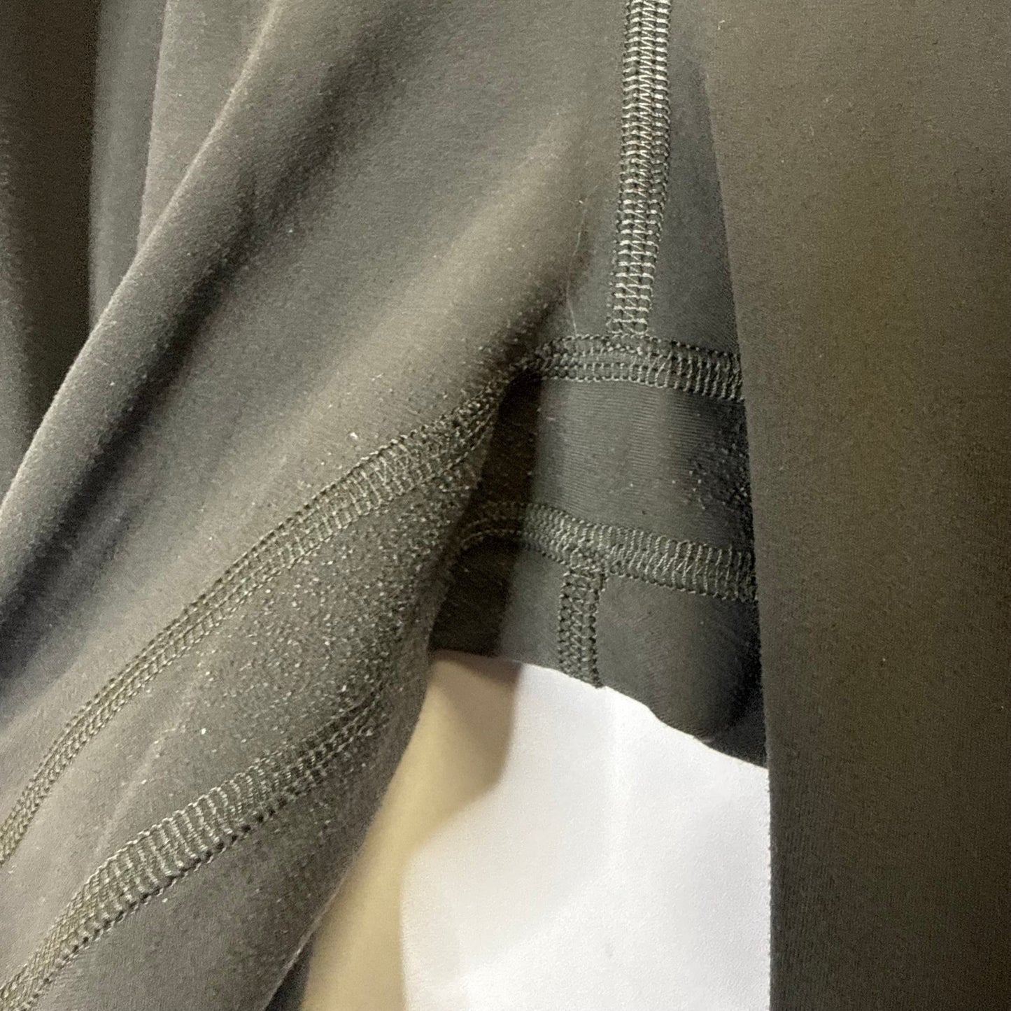 Athletic Leggings By Lululemon In Grey, Size: 6