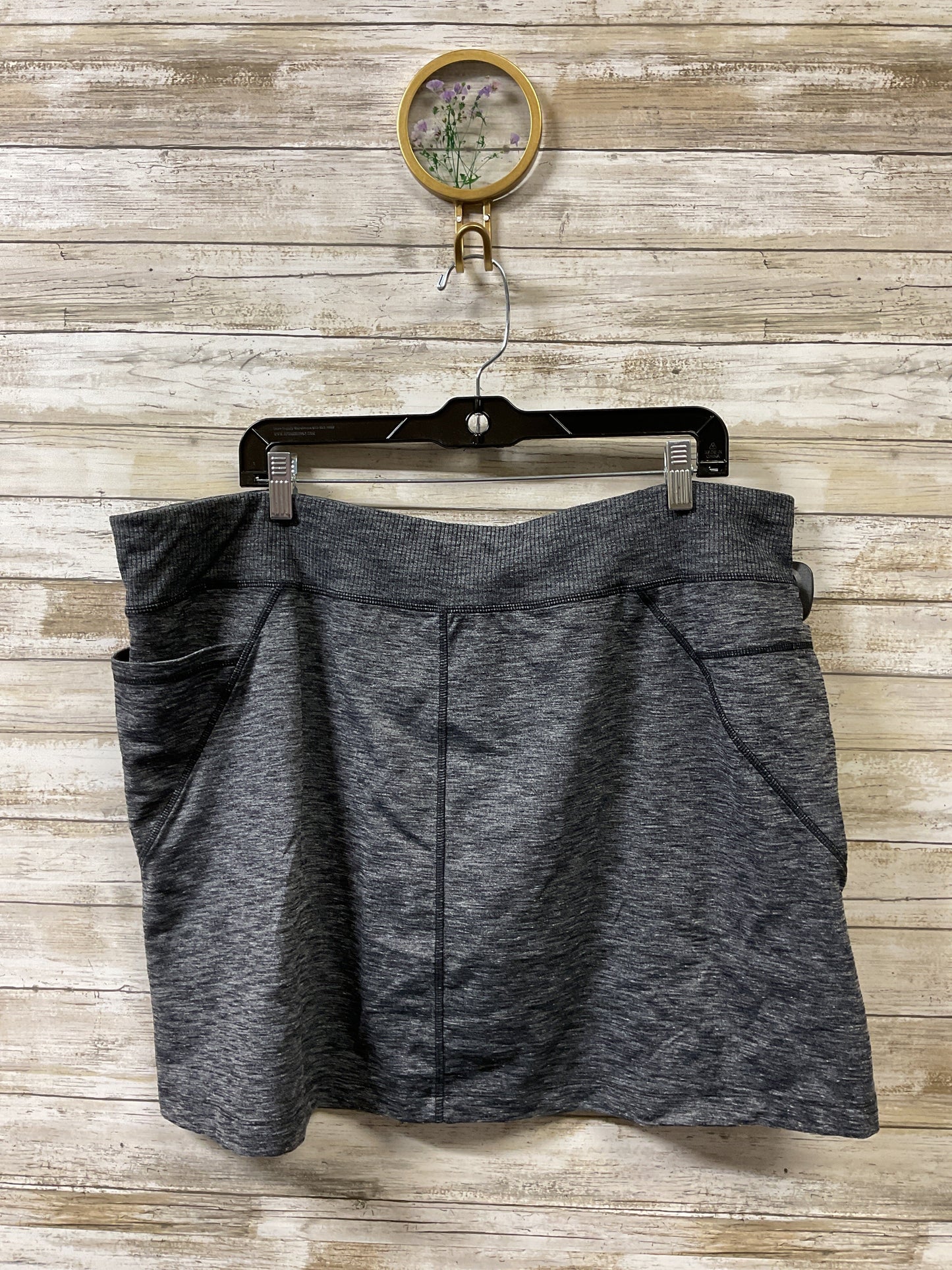 Athletic Skort By Athleta In Grey, Size:1X