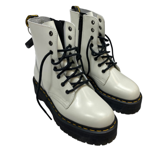 Boots Designer By Dr Martens In White, Size:7