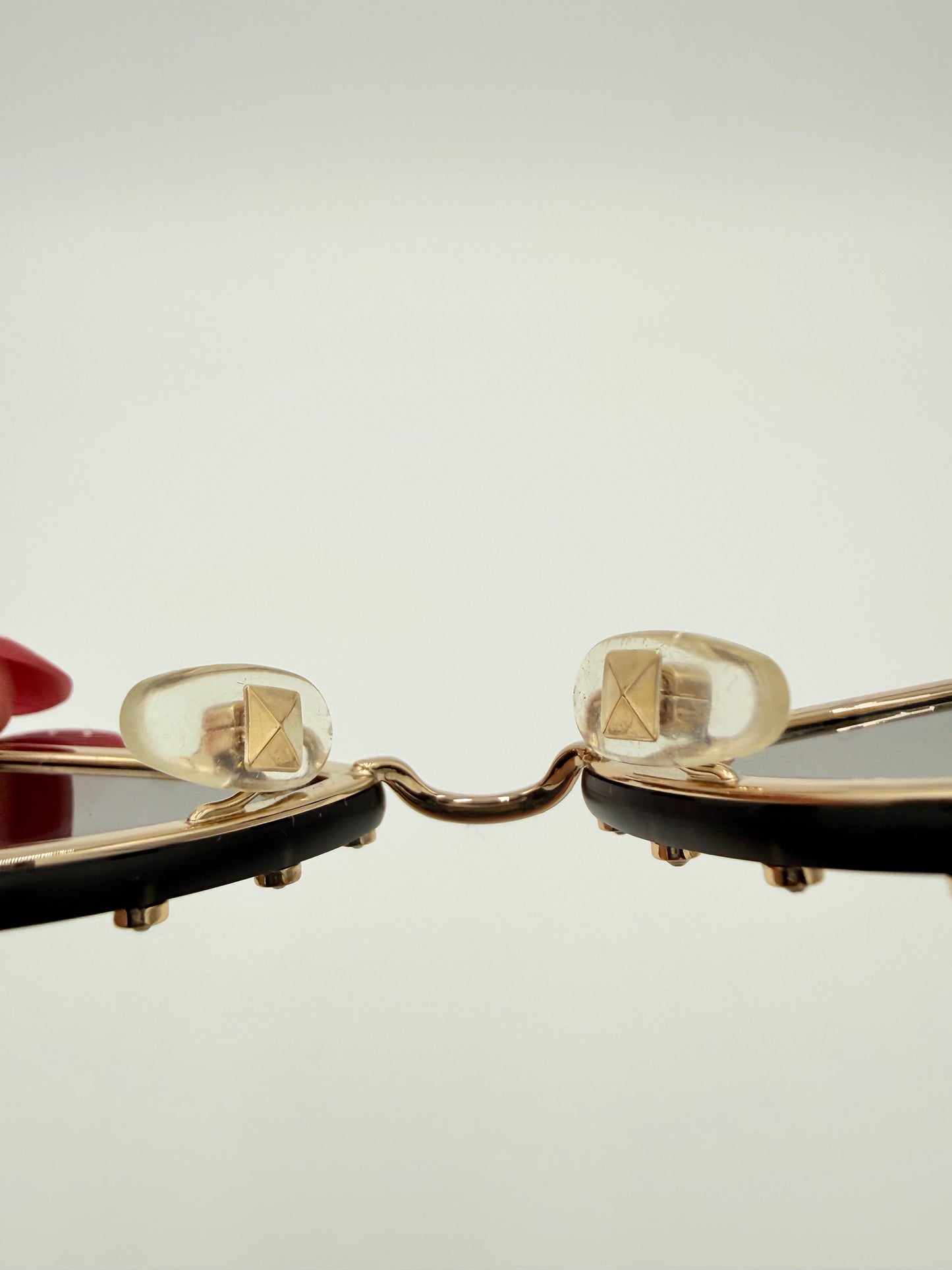 Sunglasses Designer By Valentino-mario