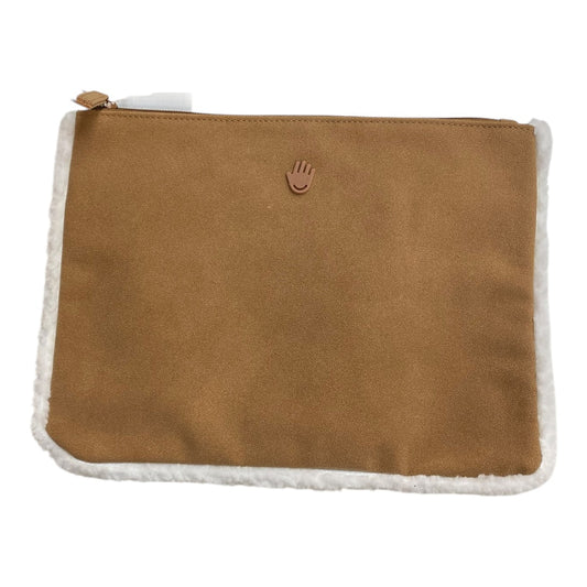Wallet By Cmc In Tan, Size:Large