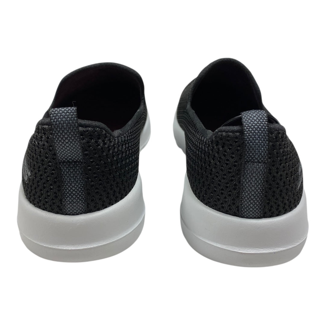 Shoes Athletic By Skechers In Black, Size:6.5