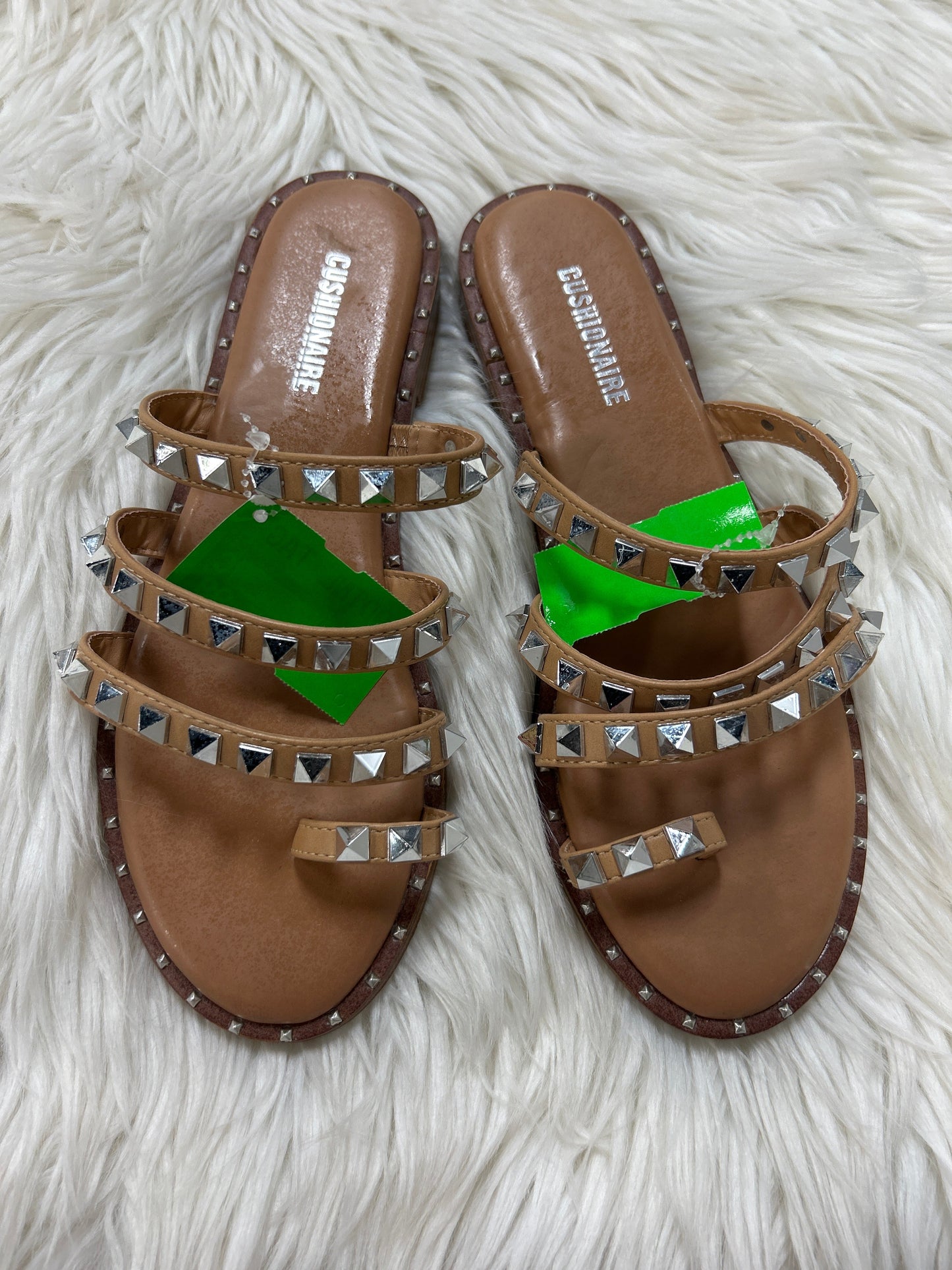 Sandals Flats By Cushionaire In Bronze, Size:7