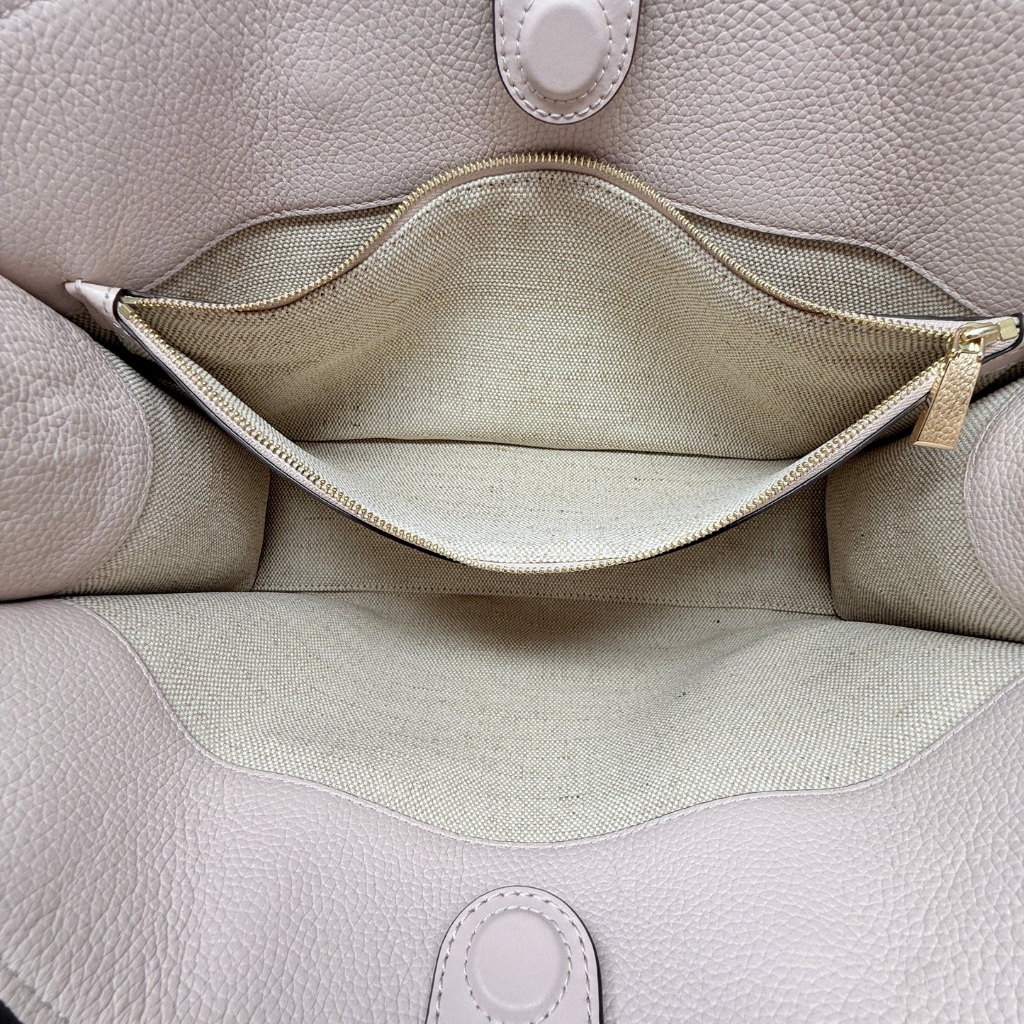 Scarlett Medium East/West Leather Satchel By Michael By Michael Kors, Size: Medium