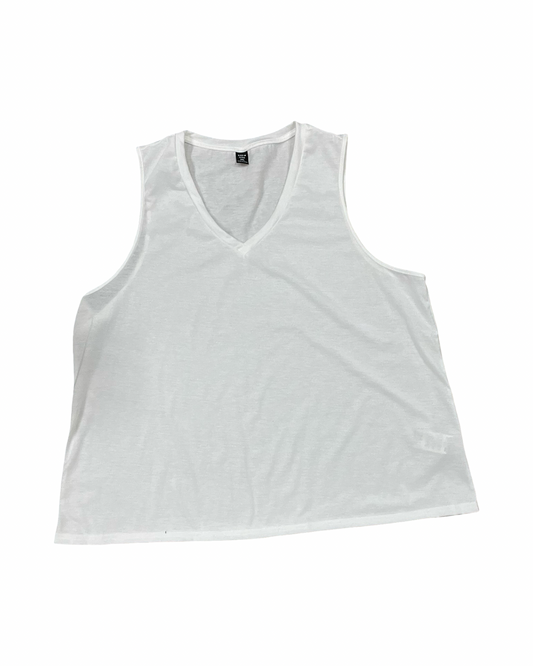 Top Sleeveless Basic By Shein In White, Size:2X