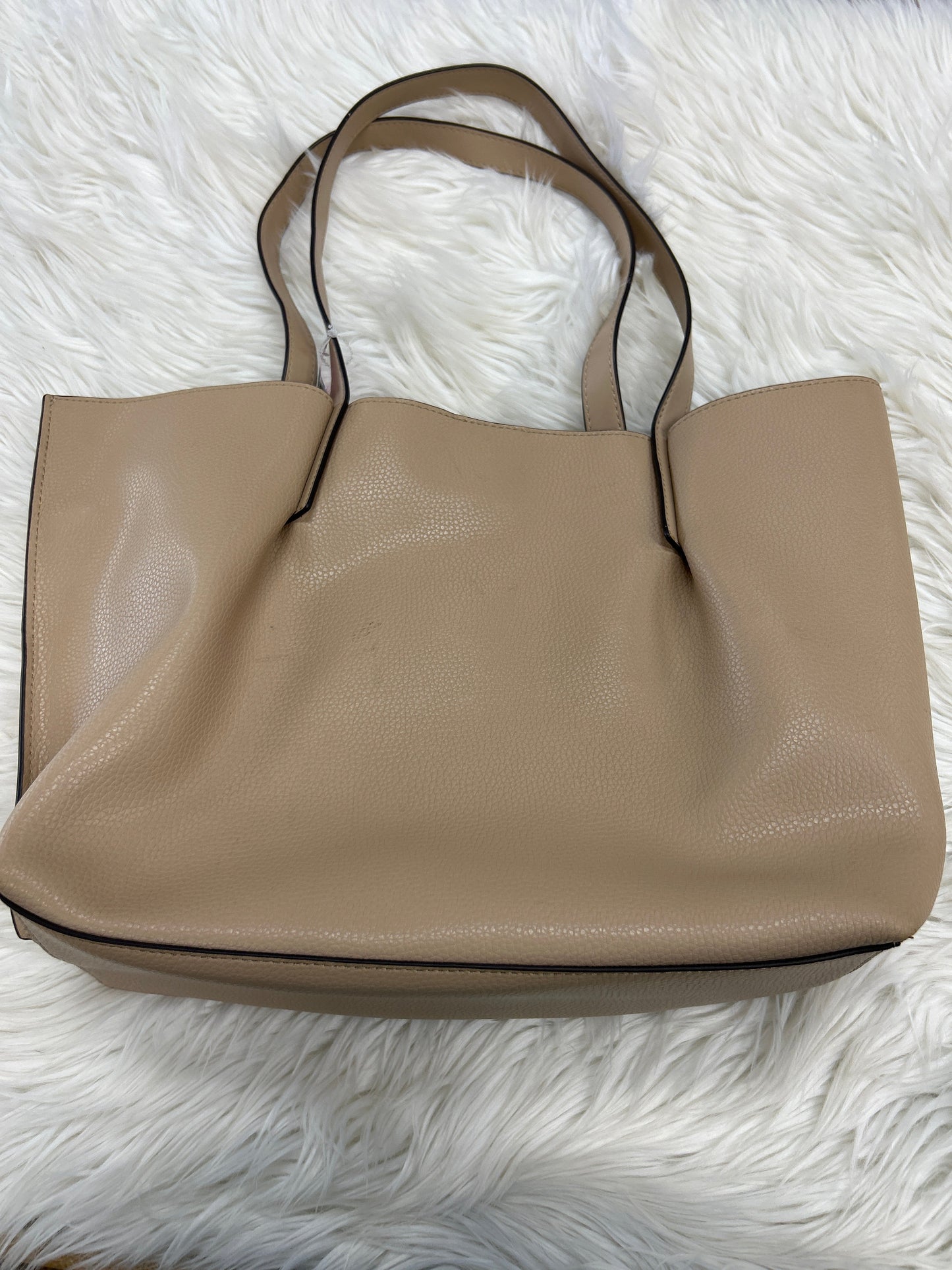 Handbag Designer By Michael Kors In Cream, Size:Large