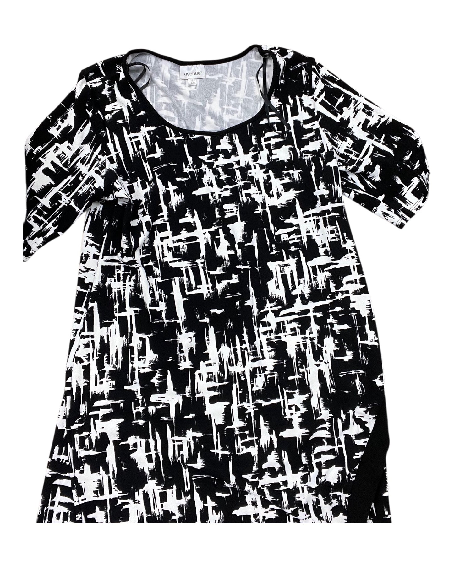Dress Casual Midi By Avenue In Black & White, Size:1X