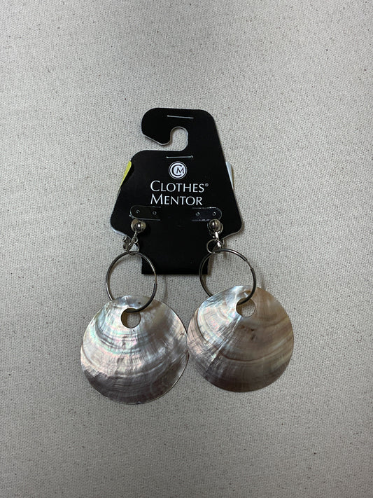 Earrings Clip By Cmf In Multi