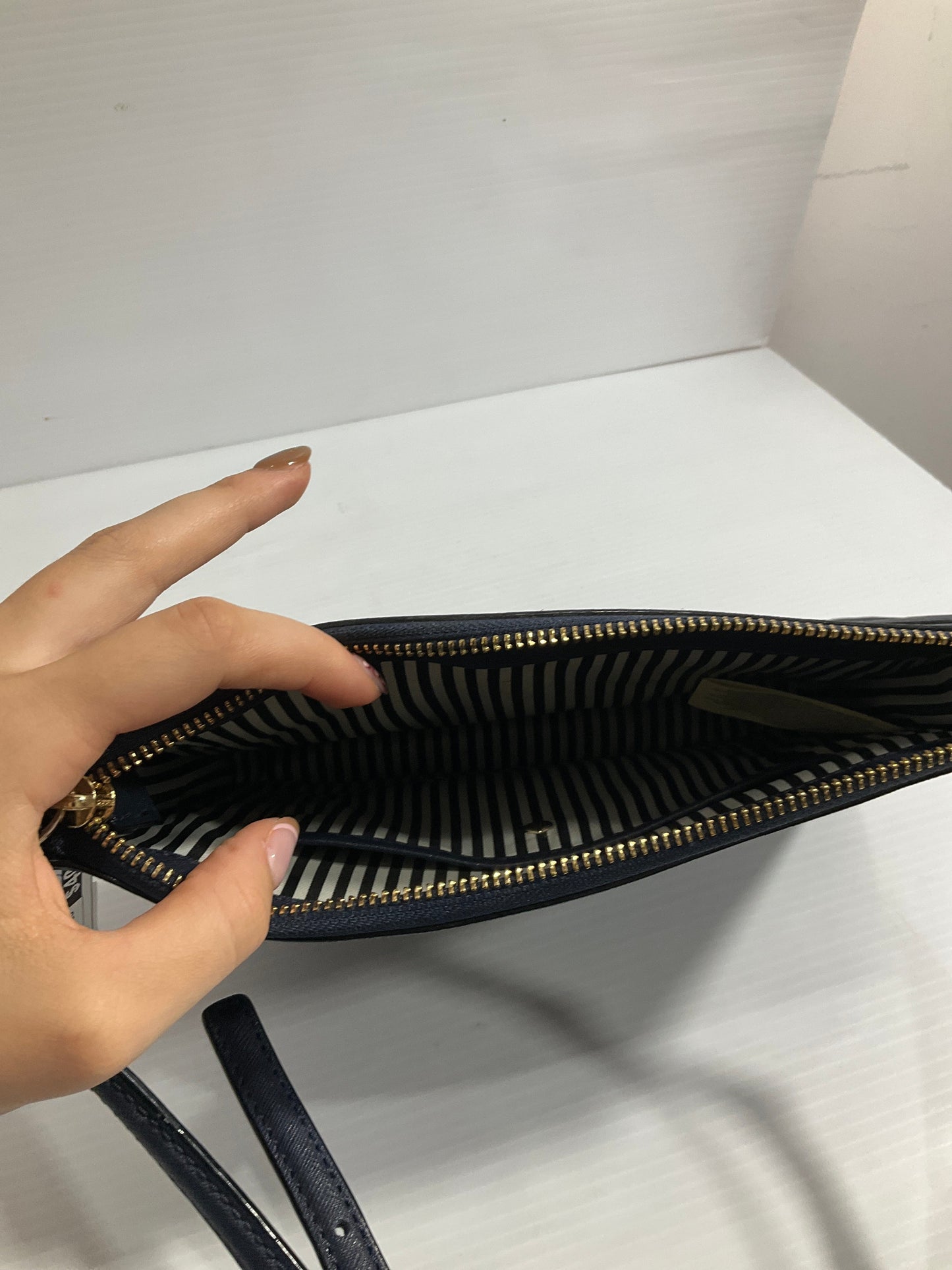 Crossbody Designer By Kate Spade In Blue, Size:Medium