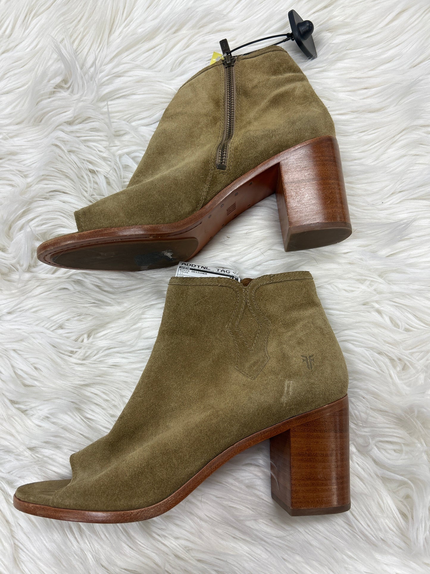 Boots Designer By Frye In Taupe, Size:11