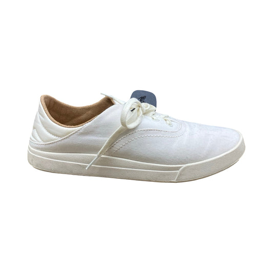 Shoes Sneakers By Olukai In White, Size:9