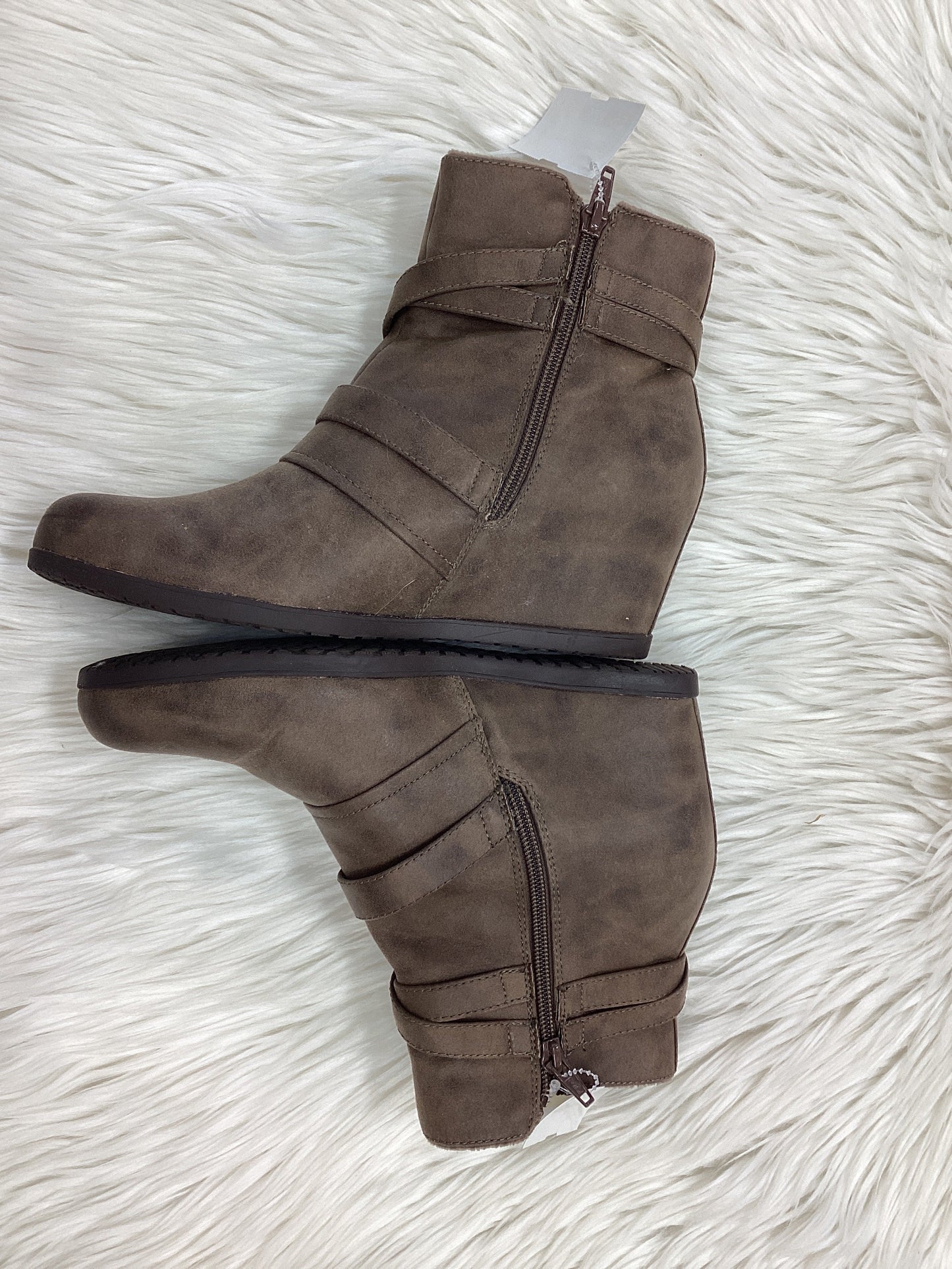 Boots Ankle Heels By Cmc In Brown, Size:9