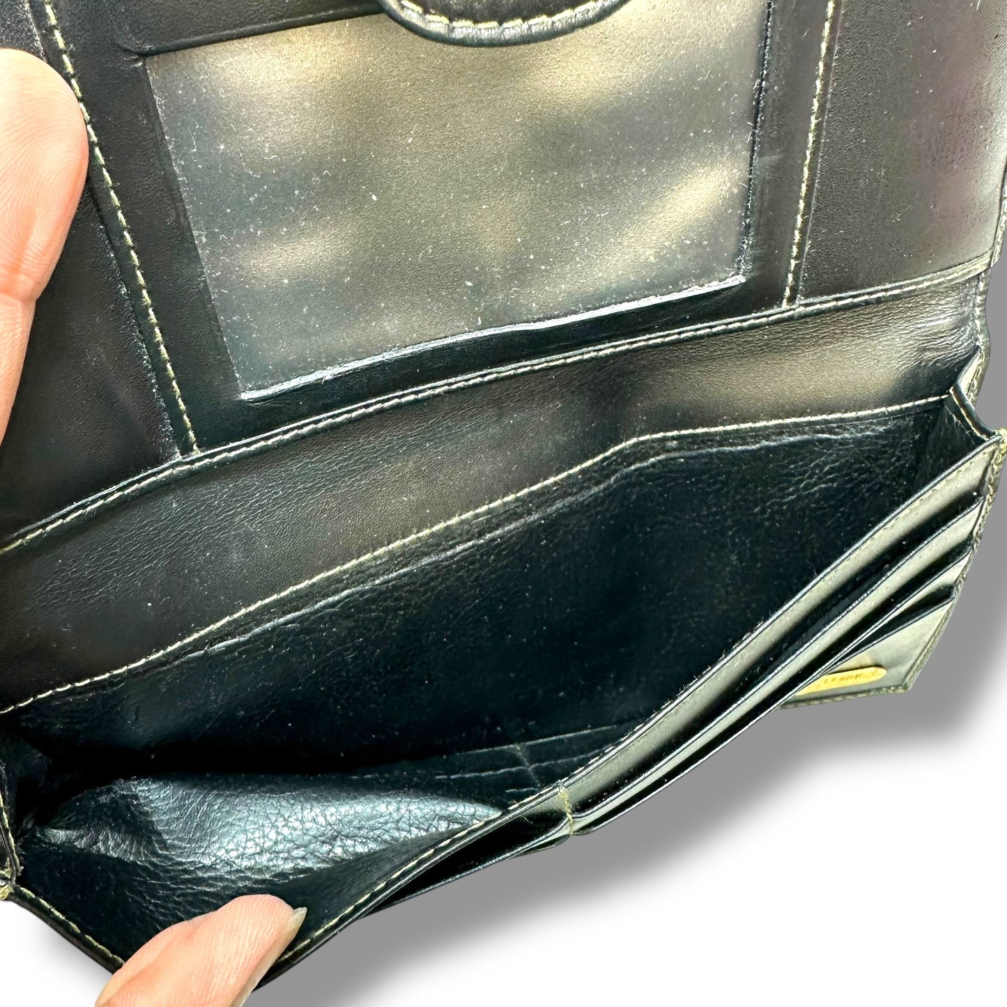 Vintage Wallet Luxury Designer By Fendi, Size: Small
