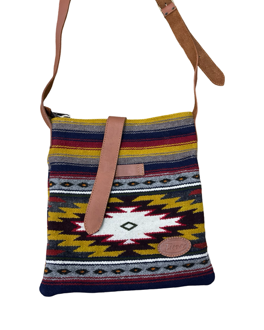 Crossbody By Clothes Mentor In Multi, Size:Medium
