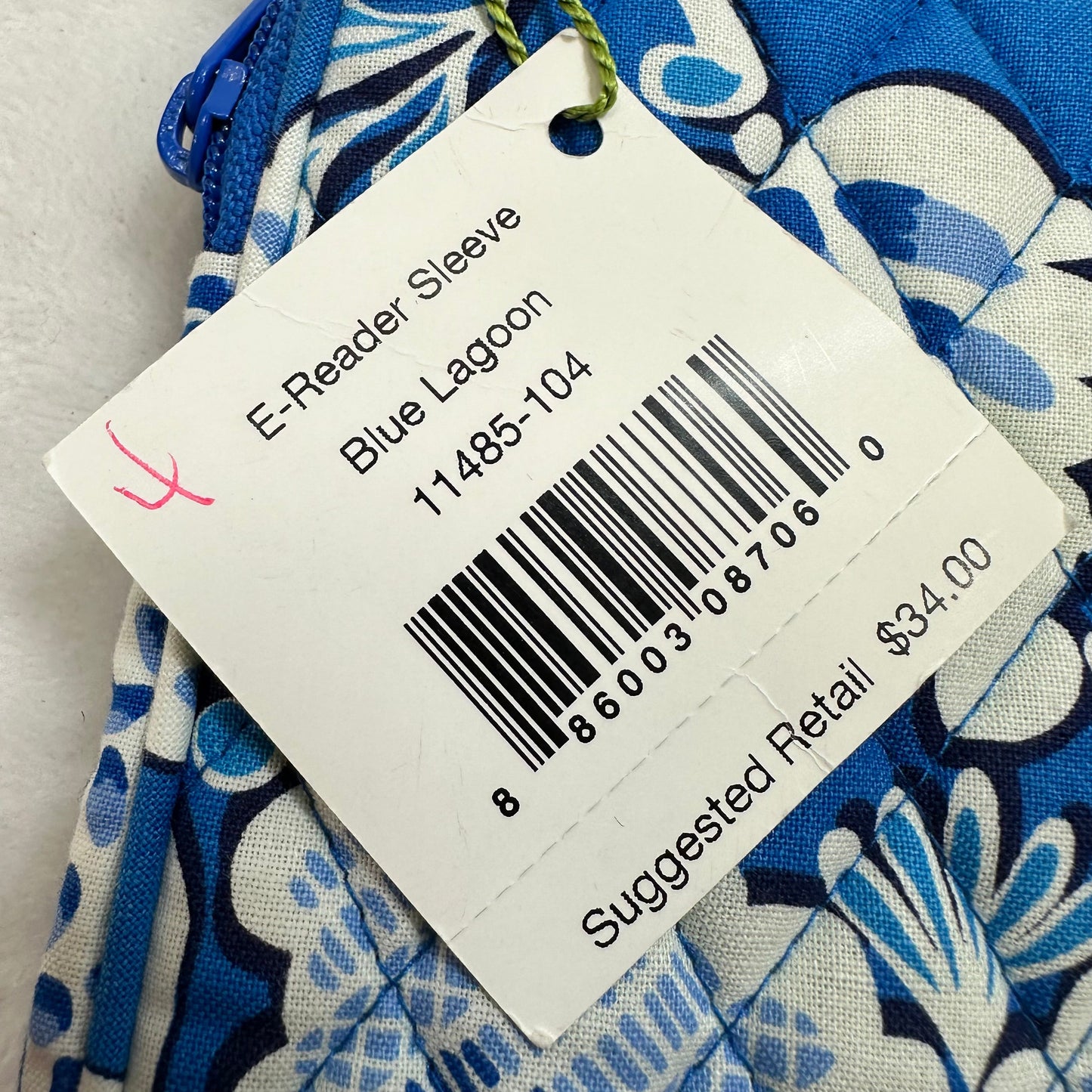 E-reader sleeve By Vera Bradley, Size: Small