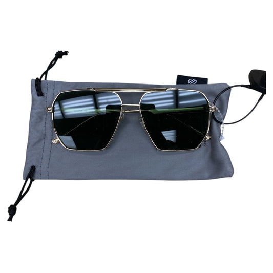 Sunglasses By Cmc In Gold