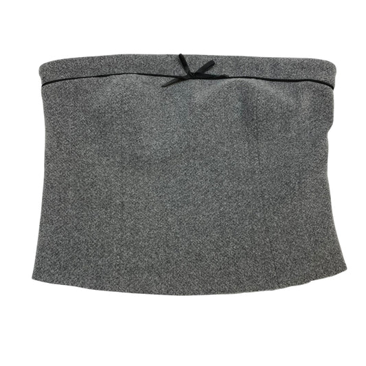 Top Sleeveless By Emerson Lang In Grey, Size:M