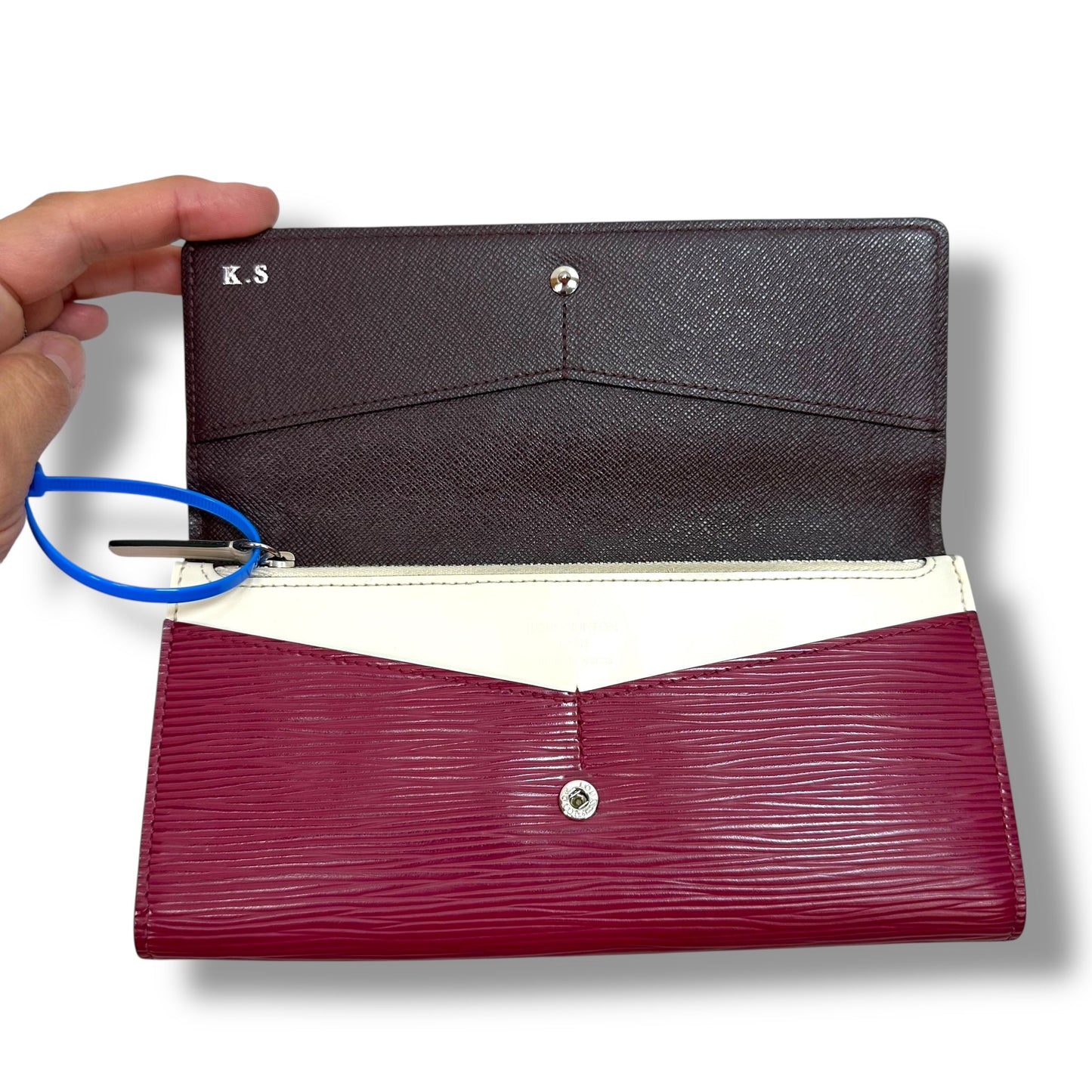 Epi leather Wallet Luxury Designer By Louis Vuitton, Size: Medium