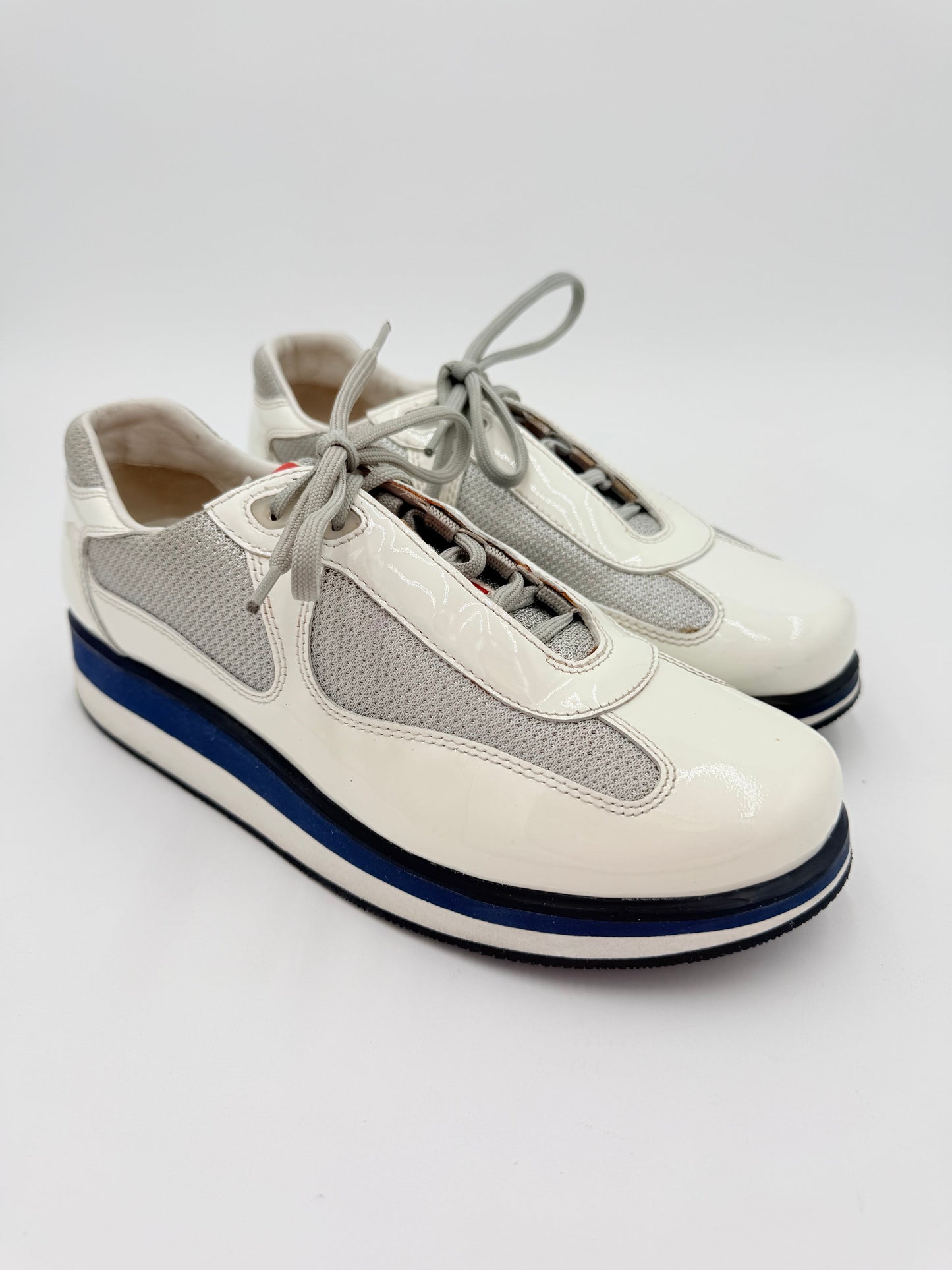Shoes Luxury Designer By Prada In White, Size:8.5