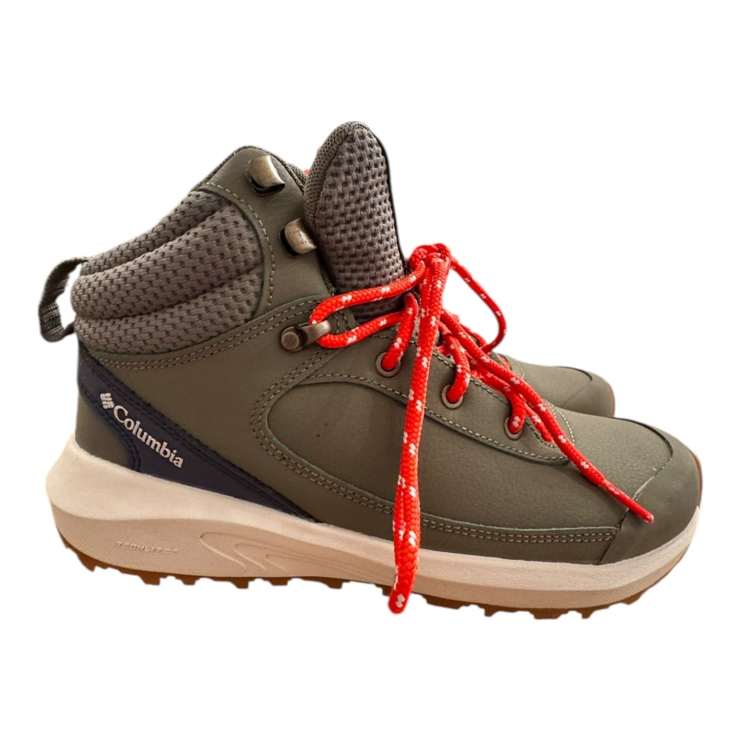 Boots Hiking By Columbia In Green, Size:7.5