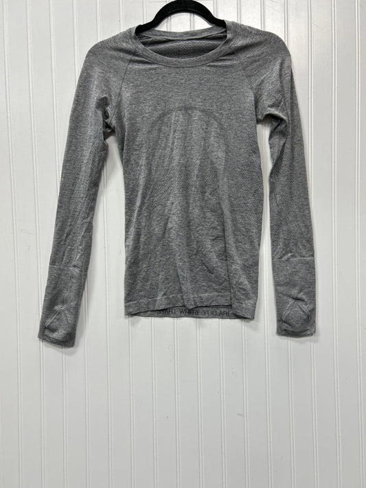 Athletic Top Ls Collar By Lululemon In Grey, Size:4