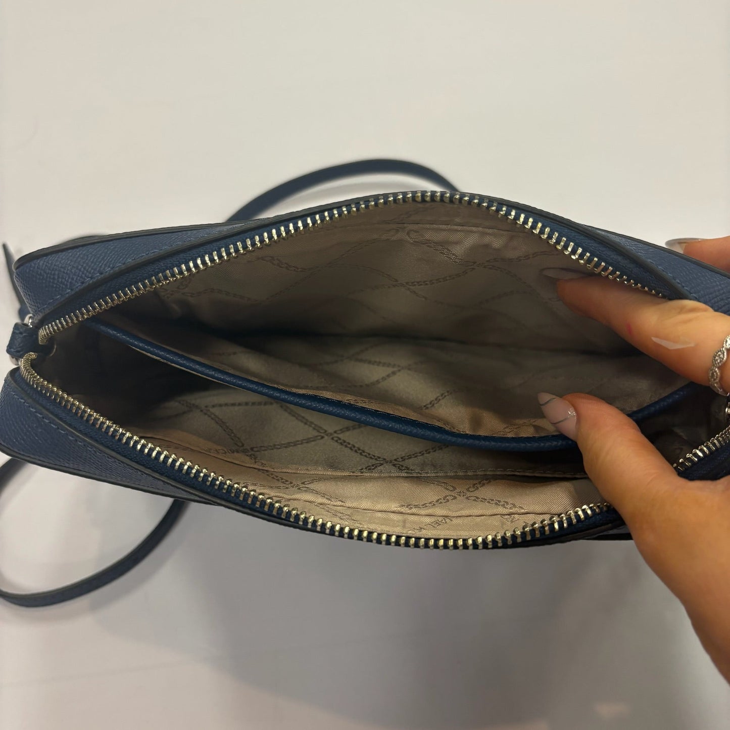 Crossbody Designer By Michael By Michael Kors, Size: Medium