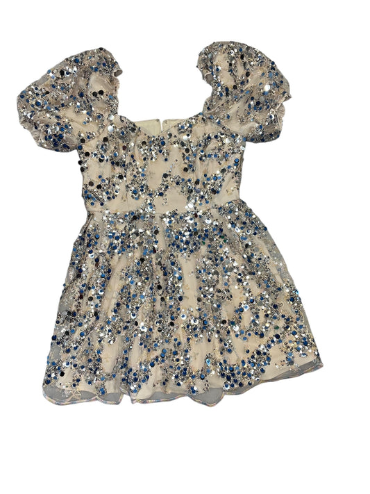 Dress Party Short By Tcec In Silver, Size:L