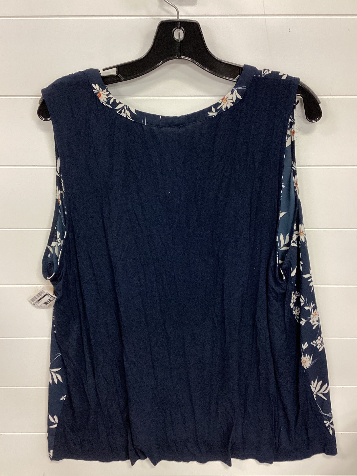 Top Sleeveless By Maurices In Navy, Size:2X