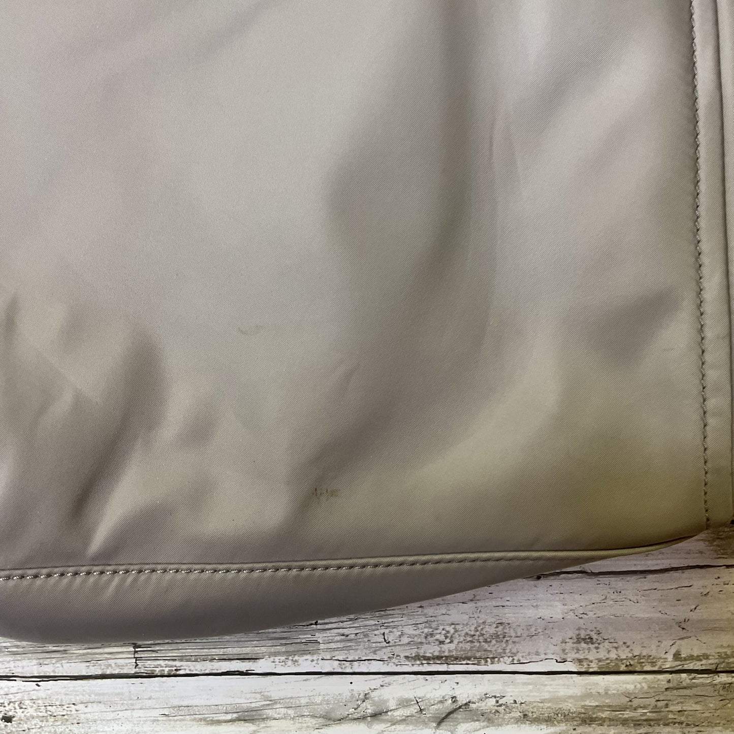 Handbag Designer By Kate Spade In Grey, Size:Large