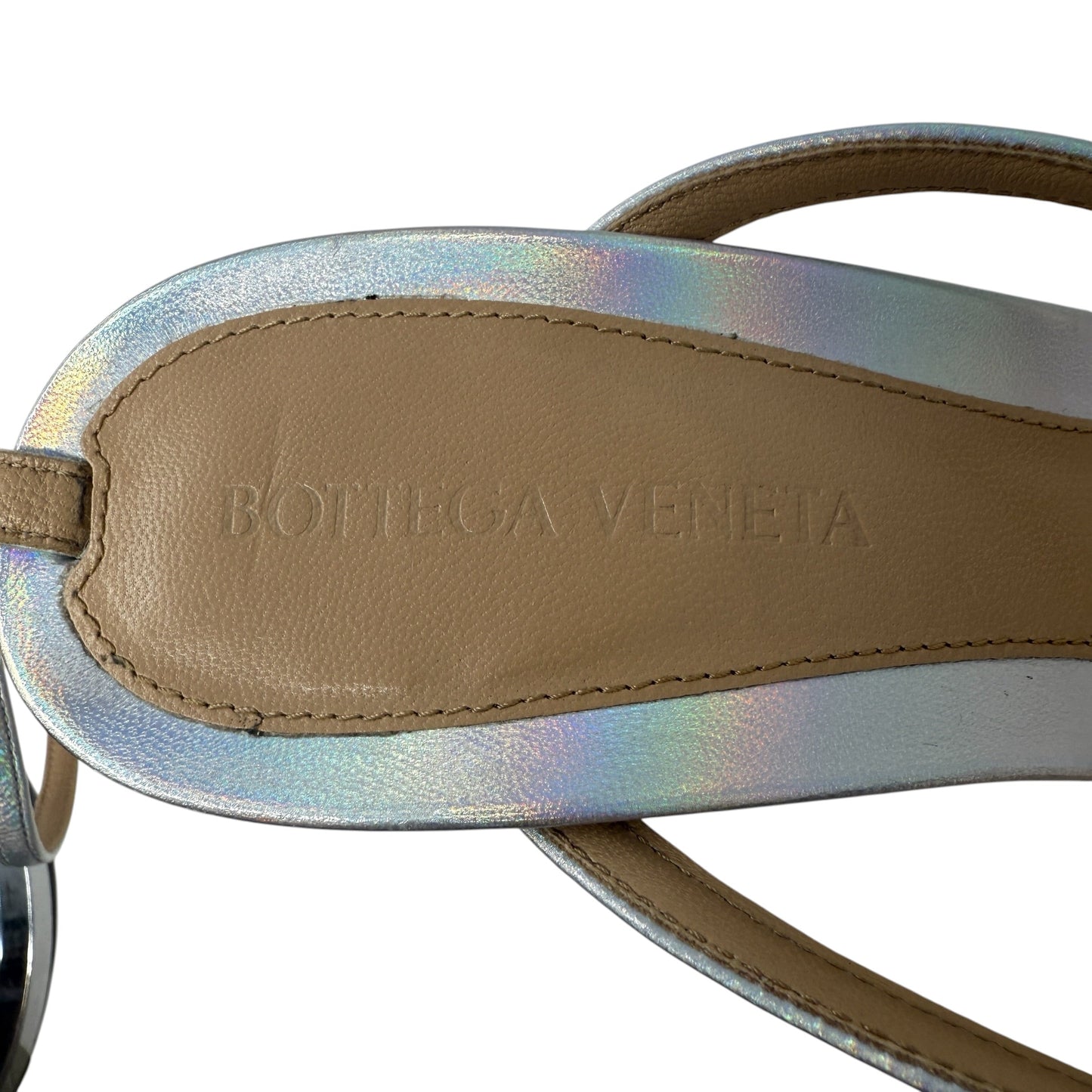 Stretch Iridescent Leather Sandals Luxury Designer By Bottega Veneta In Silver, Size: 9 (IT 39)