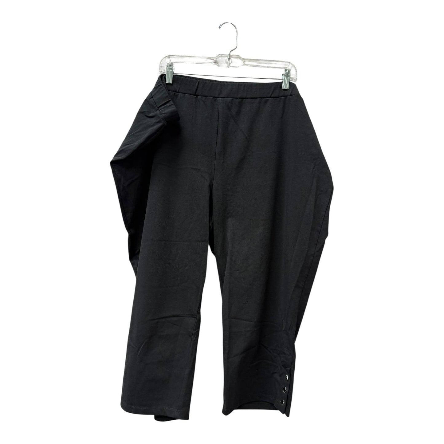 Capris By Susan Graver In Black, Size:22P
