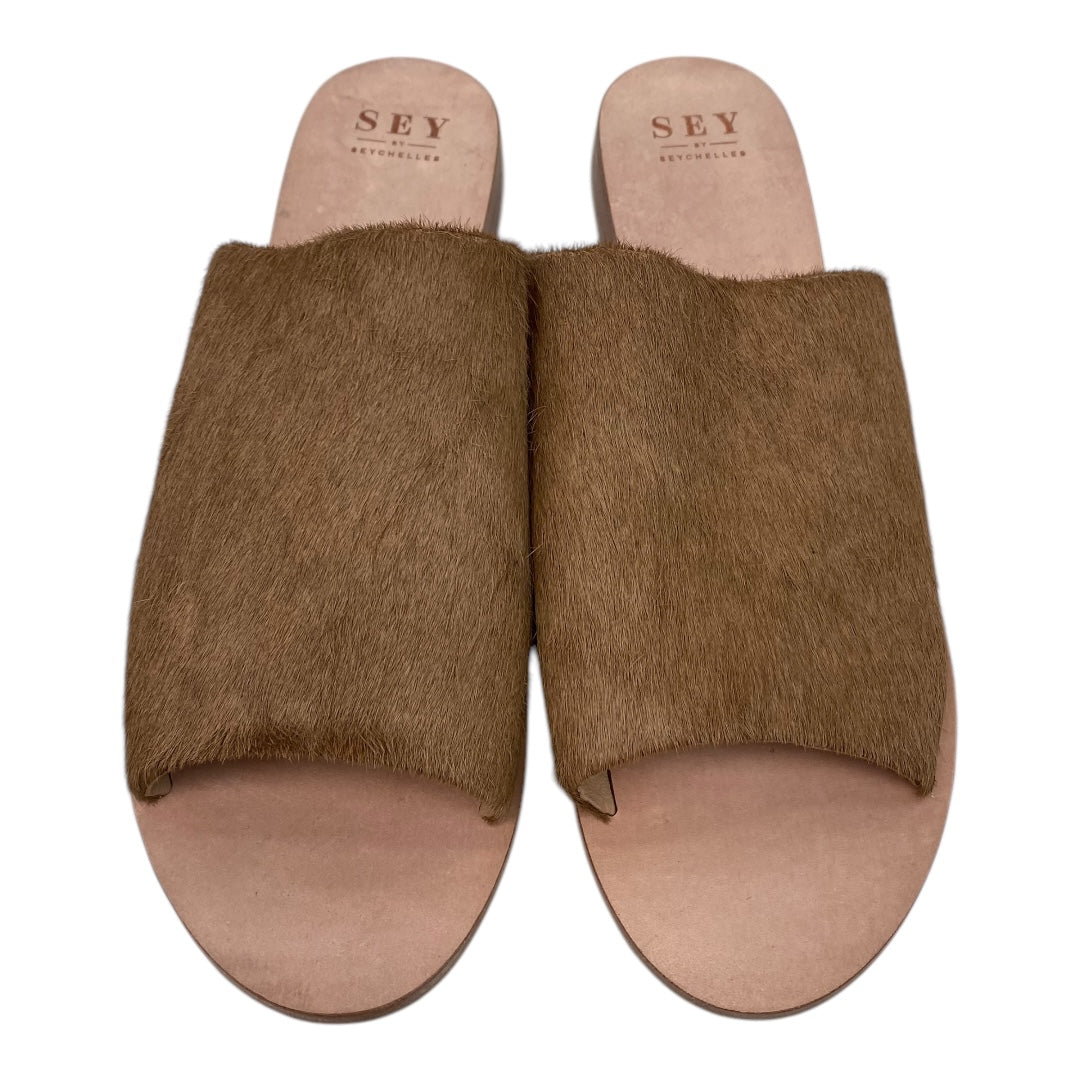 Sandals Flats By Seychelles In Tan, Size:9.5