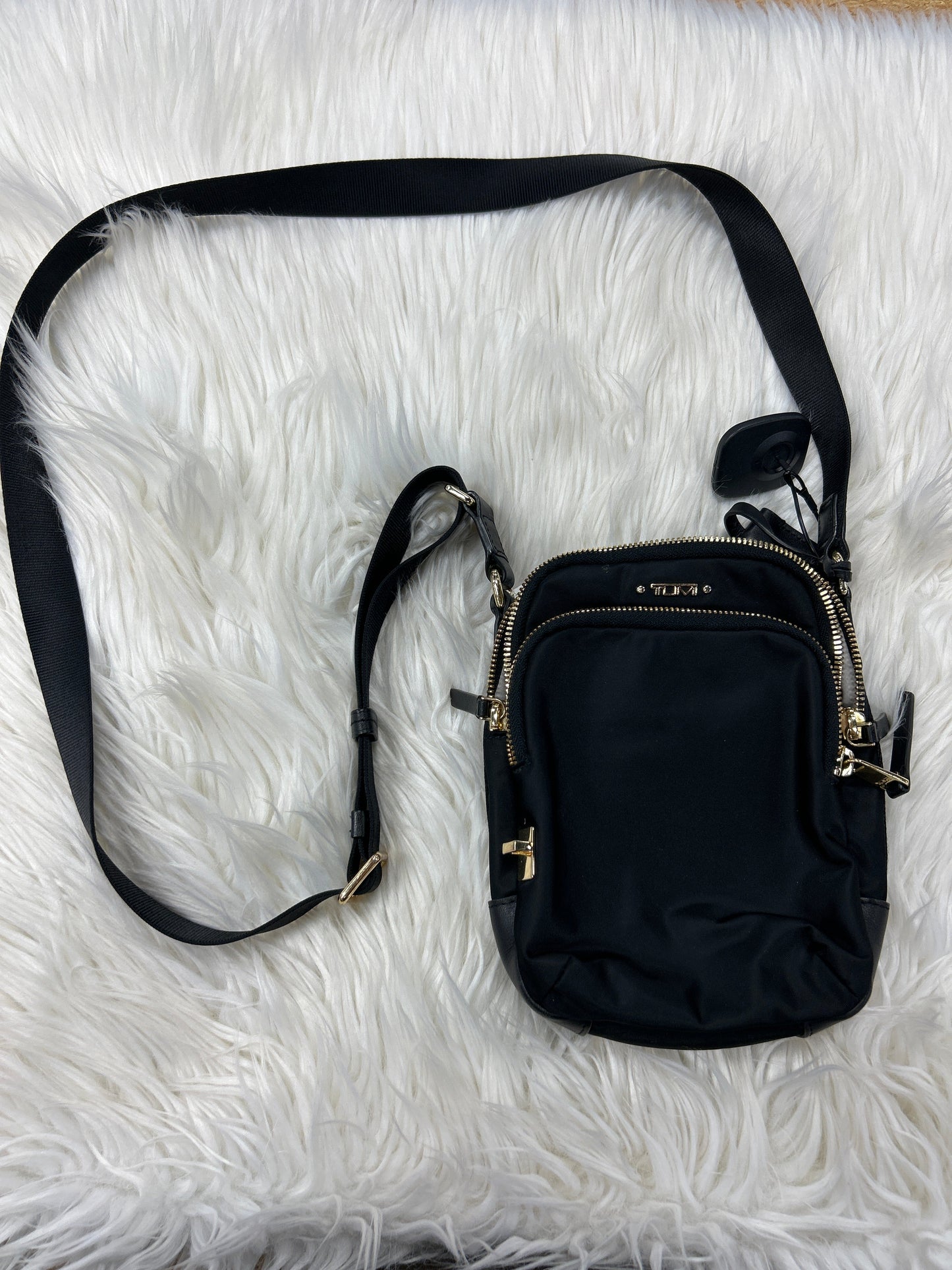Handbag Designer By Tumi In Black, Size:Small